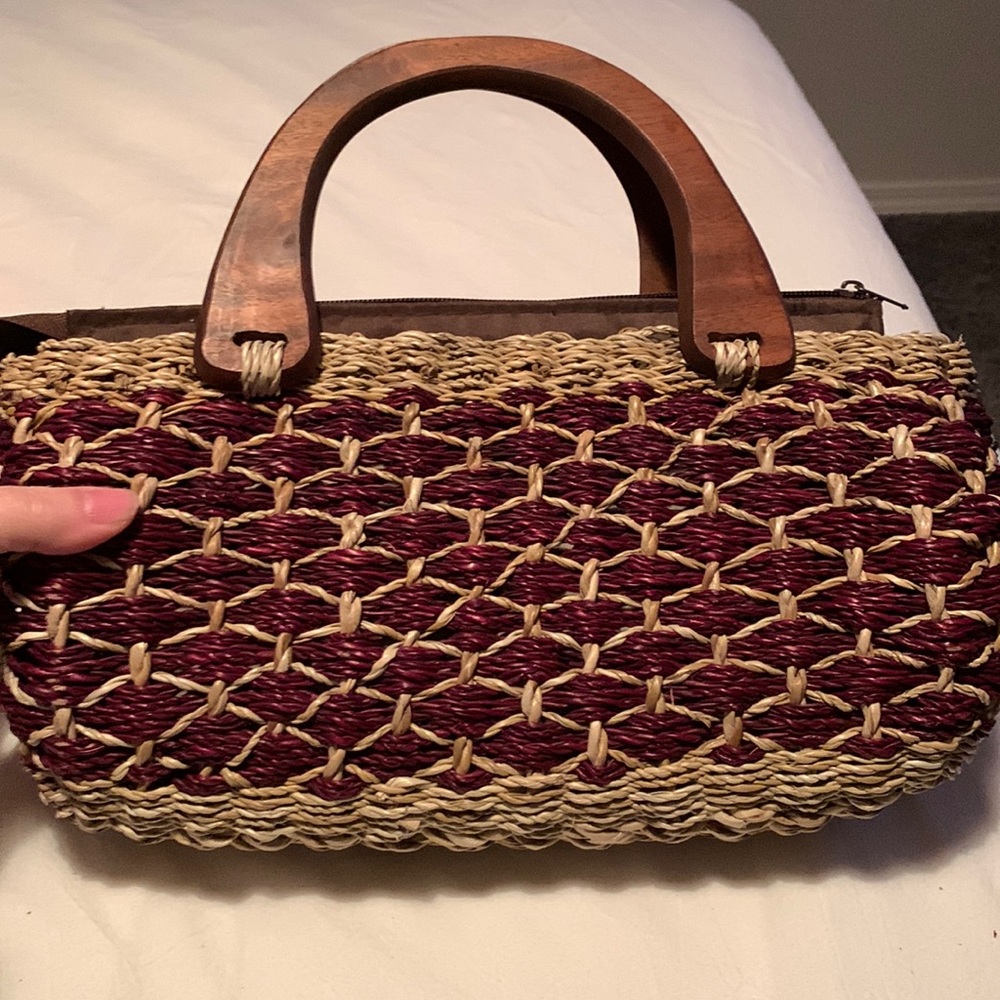 Like new straw bag purse